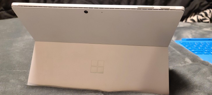 หลุดเพิ่ม! ว่าที่แท็บเล็ต Surface Pro 8 ที่ทาง Microsoft กำลังพัฒนาในชื่อ Surface Pro Carmel